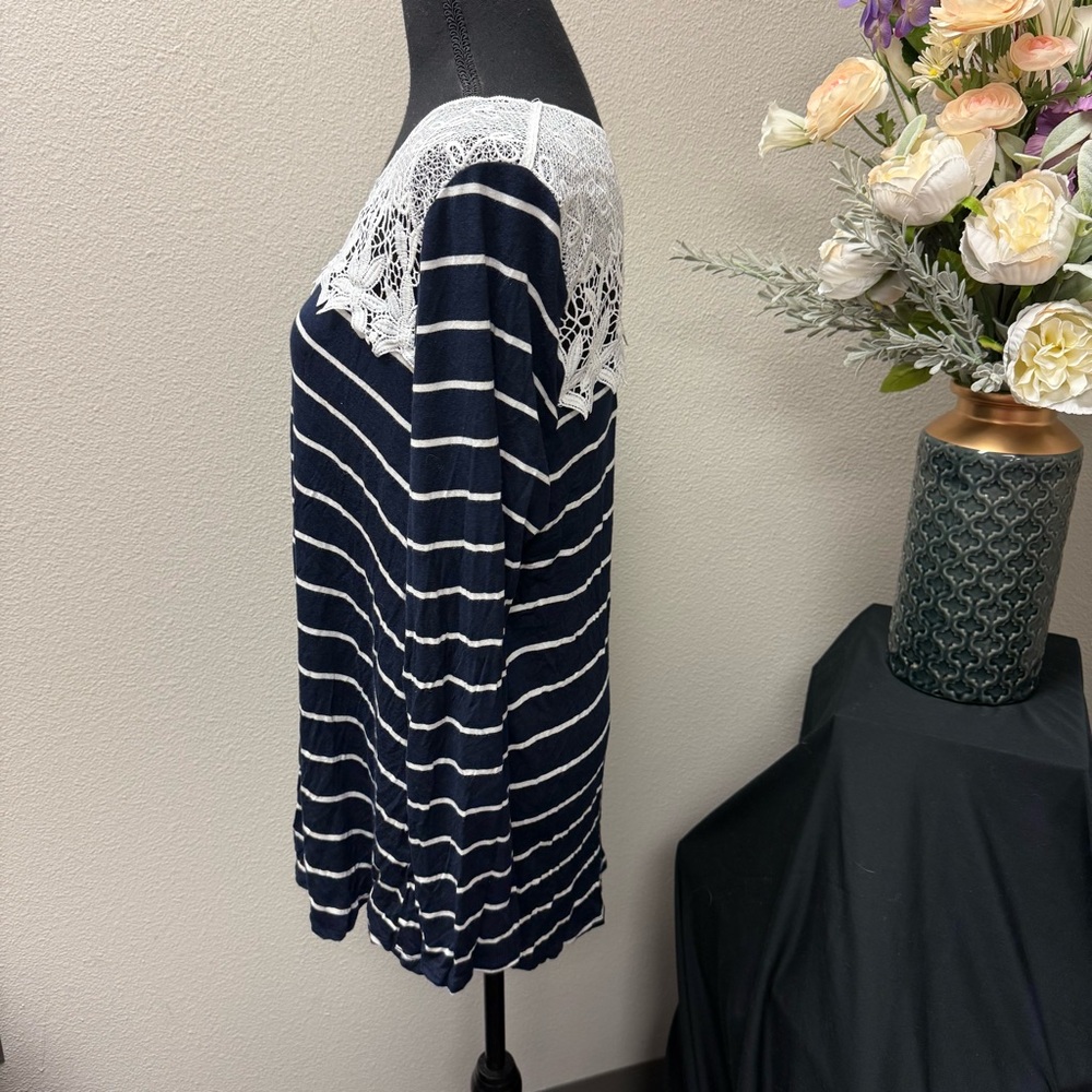 PinkBlush Navy Striped Top w/ White Crochet Lace Yoke Long Sleeve XL - Picture 2 of 6